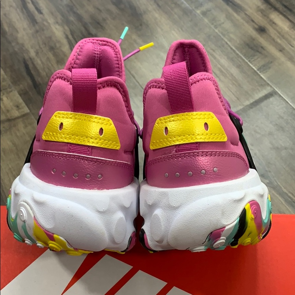 • NIKE REACT PRESTO MC GS - Picture 8 of 16
